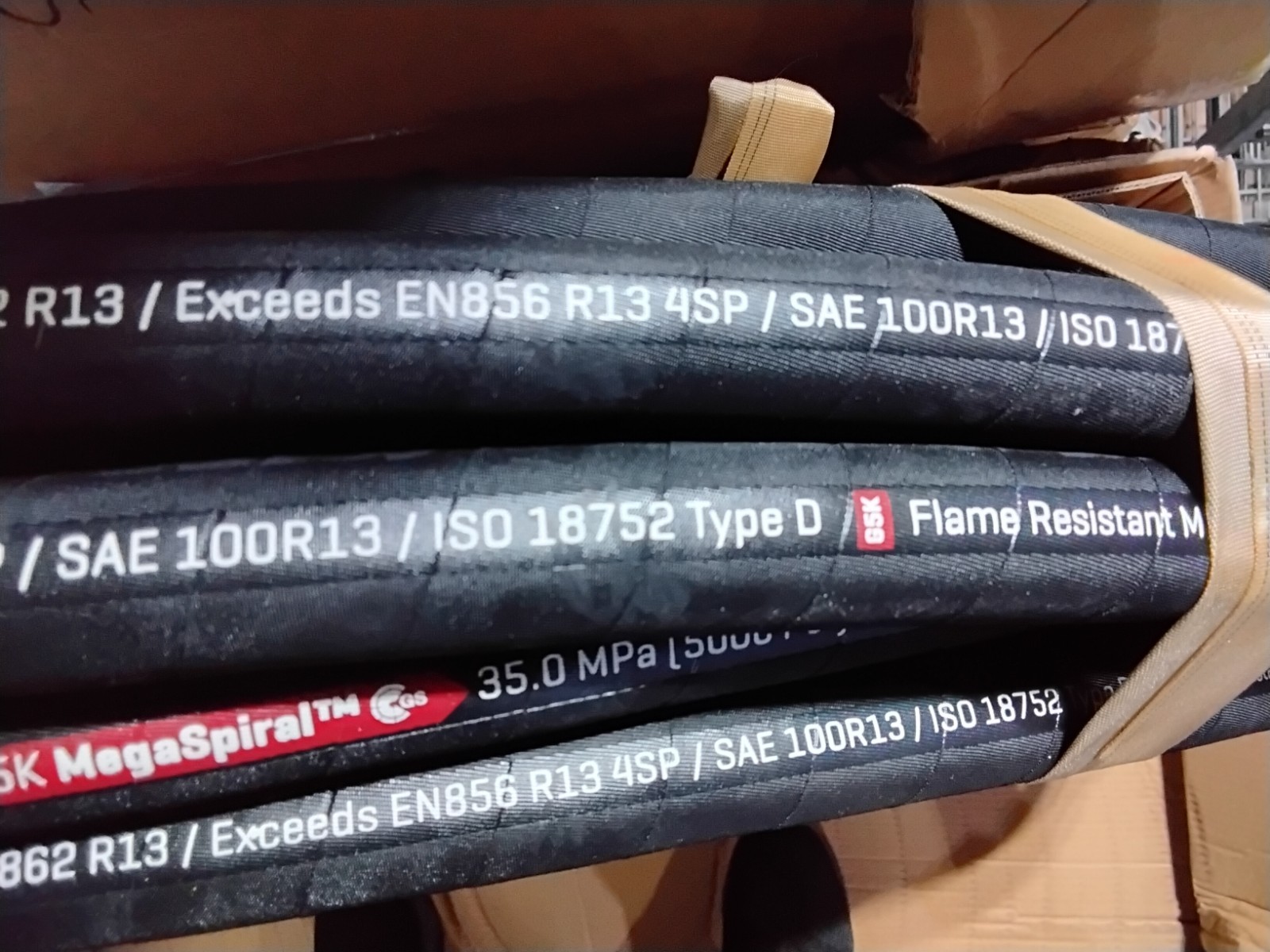 25 FT GATES 5/8″ HYDRAULIC HOSE 2 WIRE 5000 PSI ENVIROFLUID MegaSpiral R13 Flame