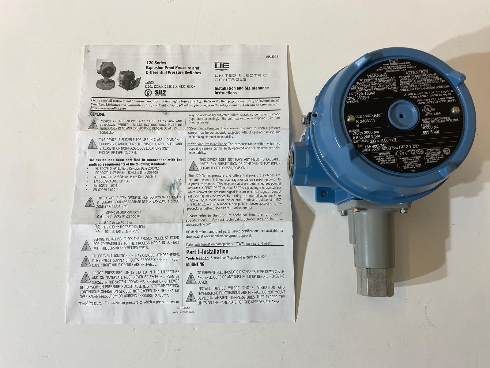 United Electric Explosion Proof Differential Pressure Switch 125-3000 psi