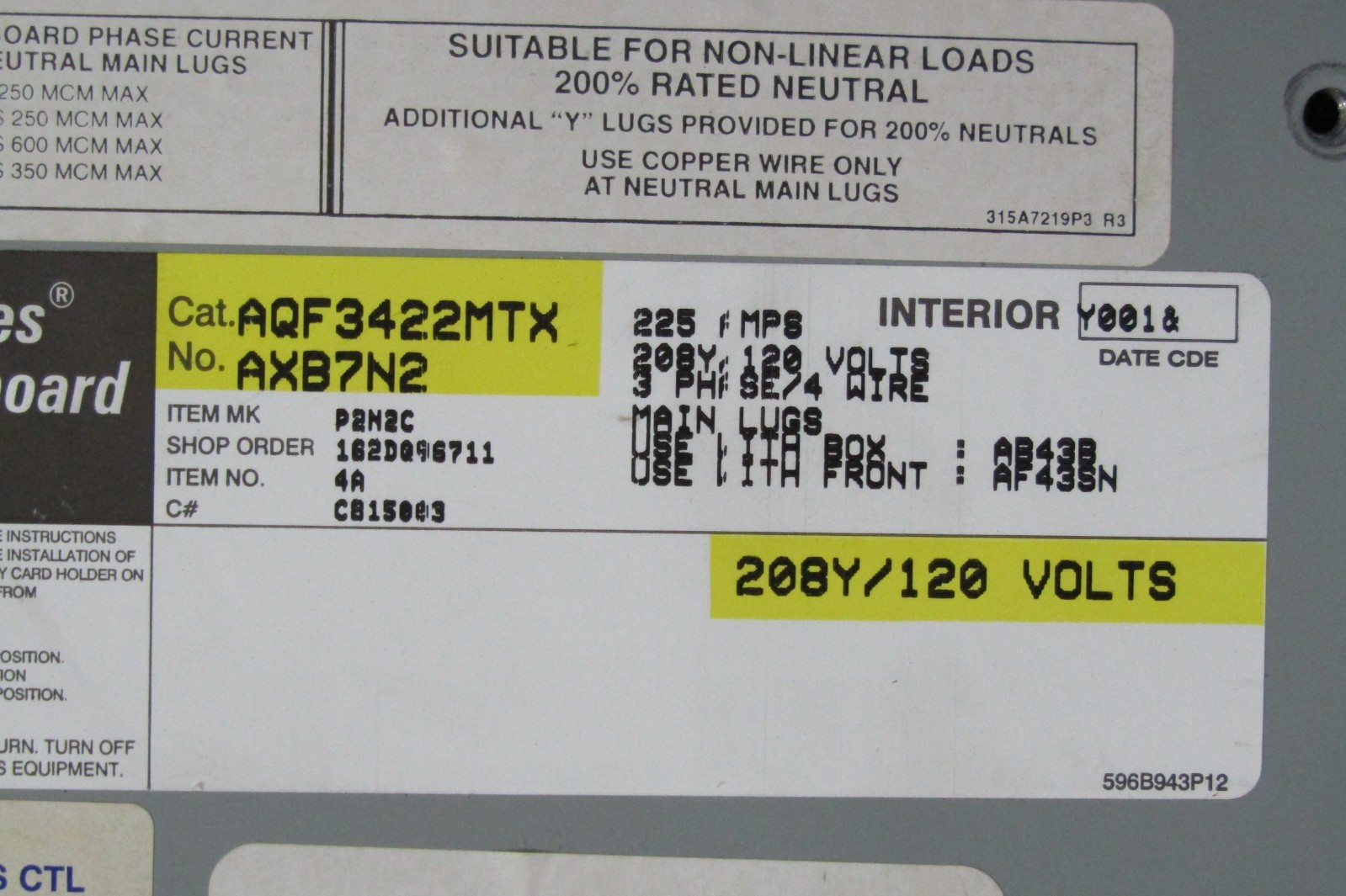 😏 GE 225 AMP MAIN LUG PANELBOARD 208Y/120 VAC 3∅ 4W 42 CIRCUIT AQF3422MTX