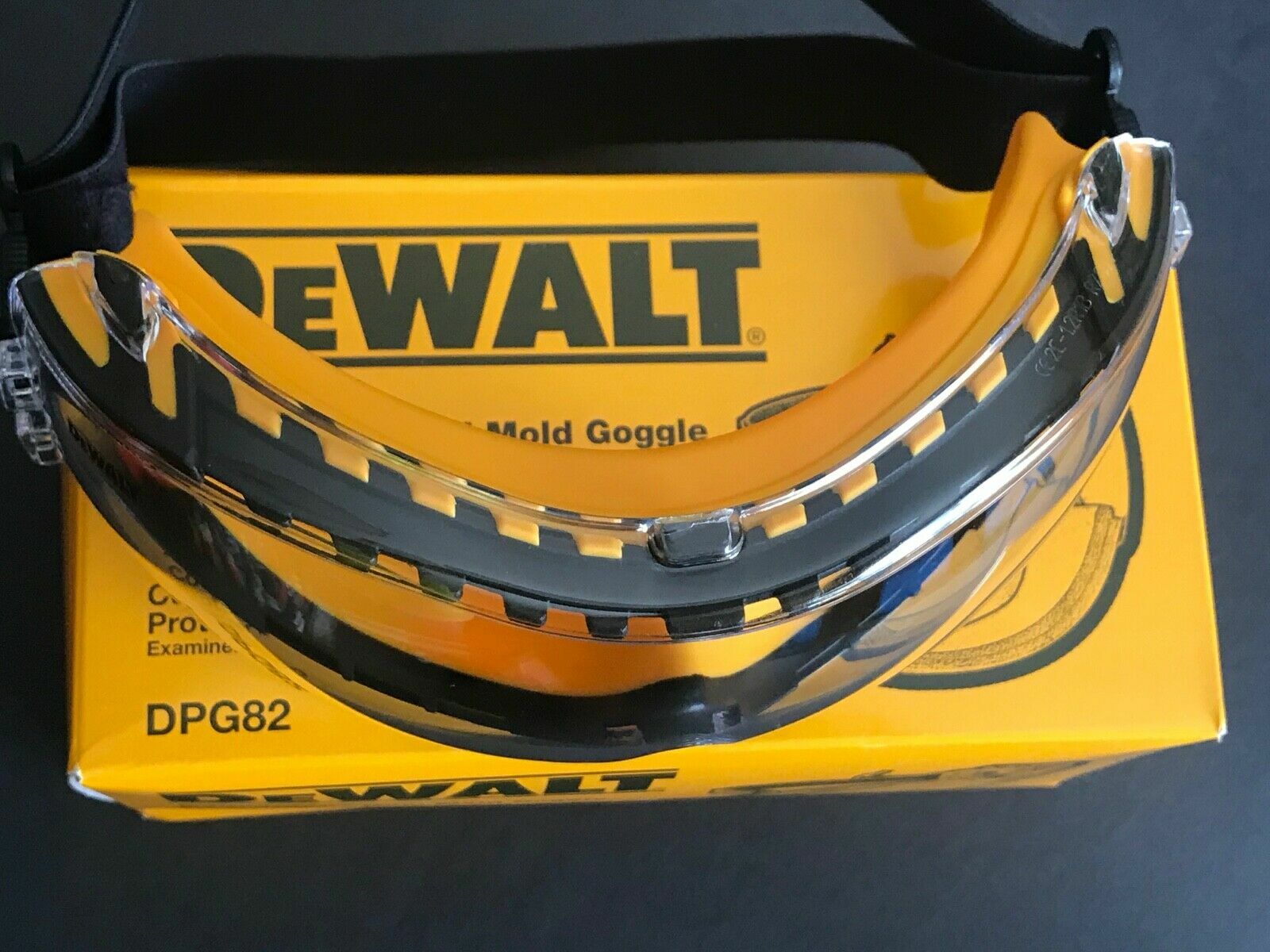 Dewalt Safety Goggles Eye Protective Over Glasses Concealer Clear Anti-Fog