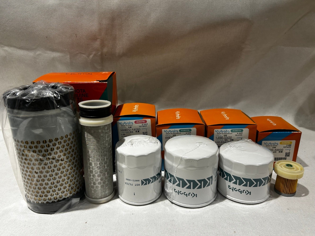 OEM Complete Filter Service Kit 77700-08715 for Kubota RTV-X900