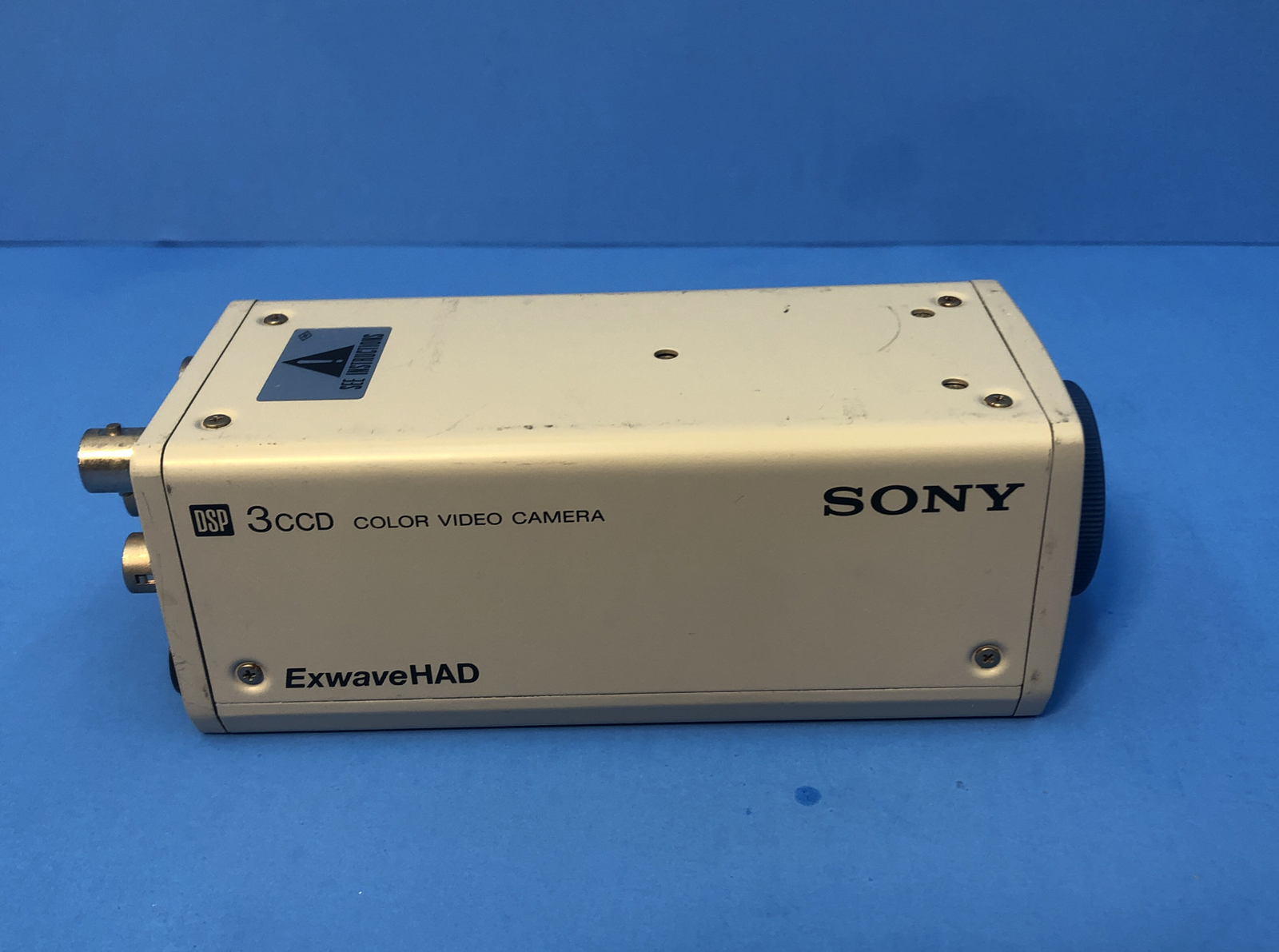 Sony Color Video Camera Exwave HAD DSP 3CCD