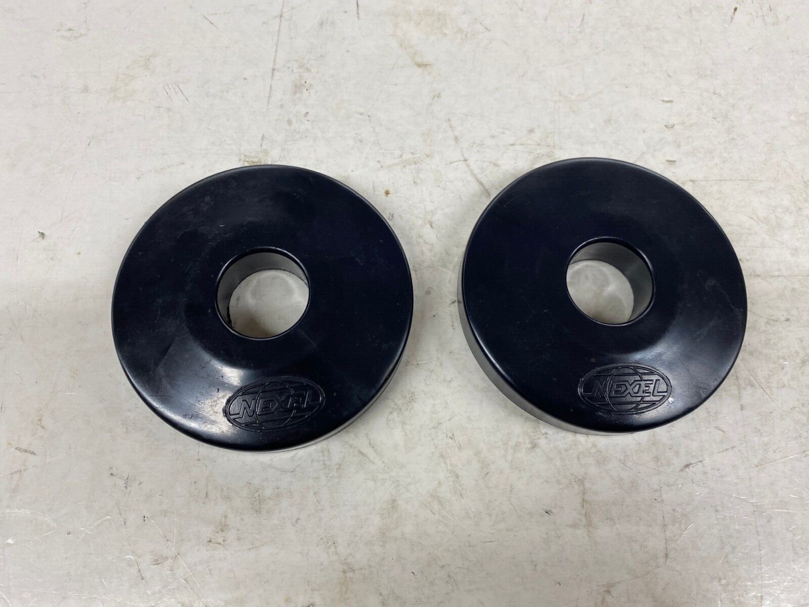 Set of 2 Nexel 3 1/2″ Rubber Wheel Bumpers 1″ Hole