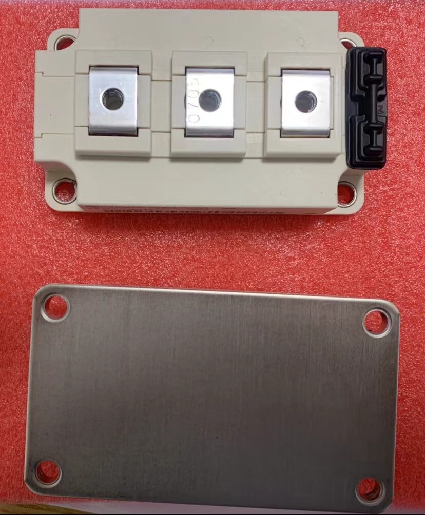 1PCS FF300R12KT4 IGBT 300A1200V 20KHZ INFINEON POWER MODULE