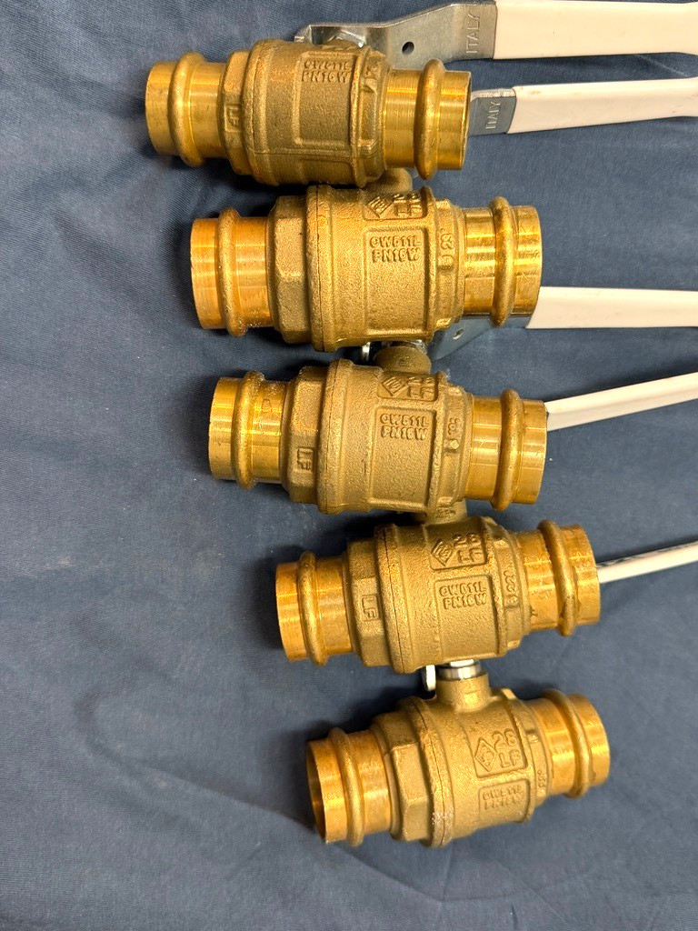 LOT {6} 1″ Ball Valves P X P; {4} 1″, {1} 3/4 {1} 1-1/4 Full Port Made in Italy