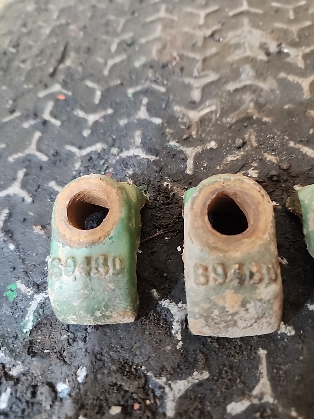 Oliver 70 Row Crop Cast Seat Clamps