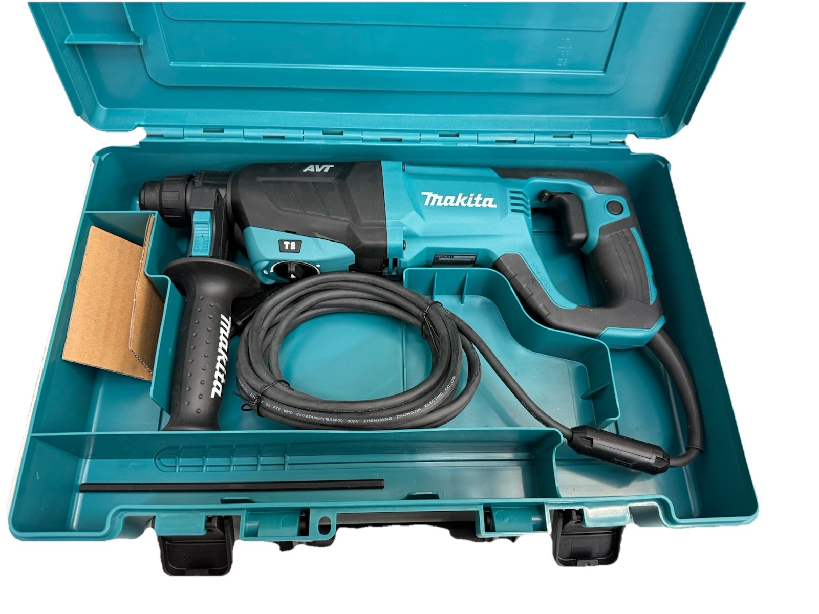 New Makita HR2641 1” AVT Rotary Hammer W/ Hard Case