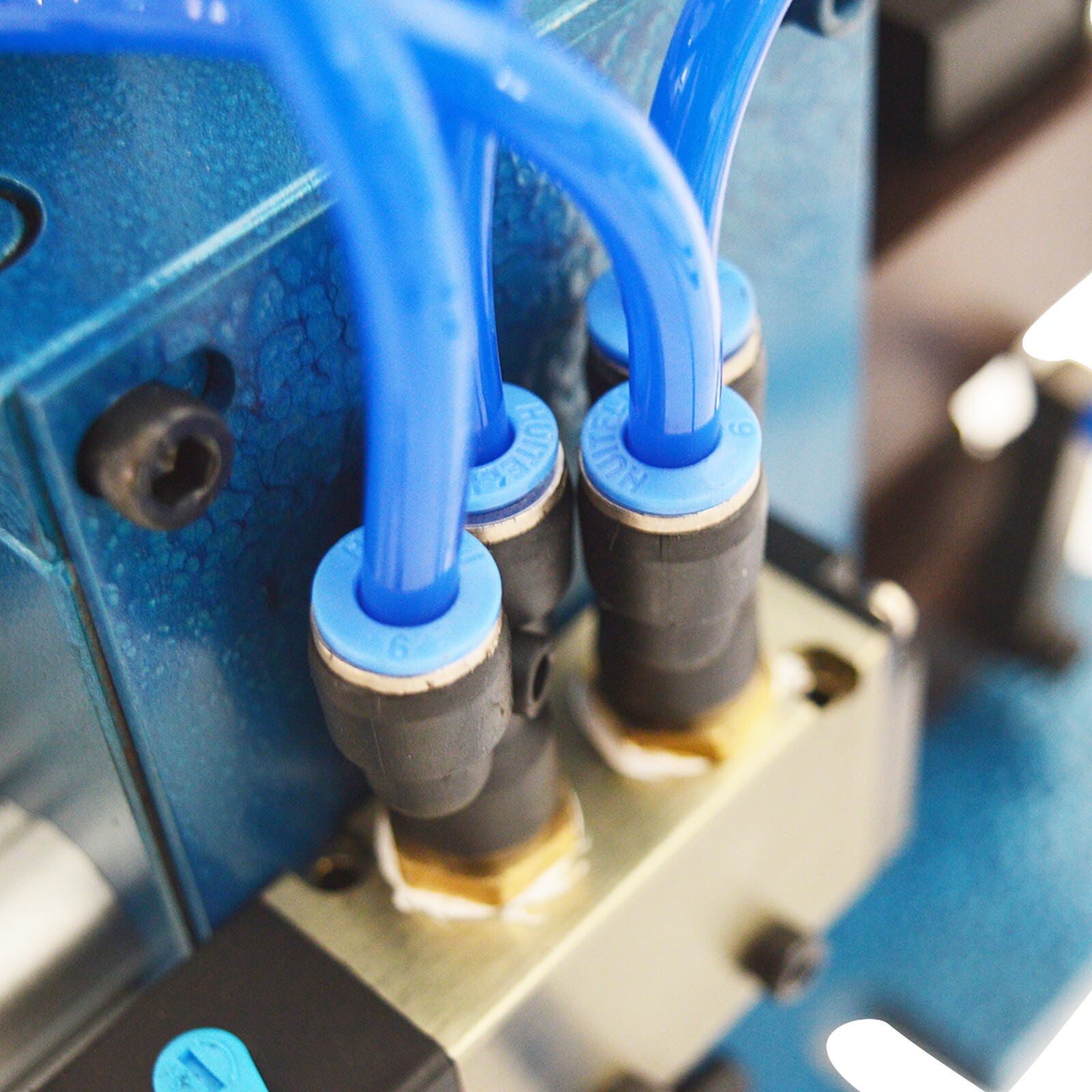 0.04″-0.98″ Auto Cable Wire Stripping Machine 110V 670W 0.3MPa-0.7MPa