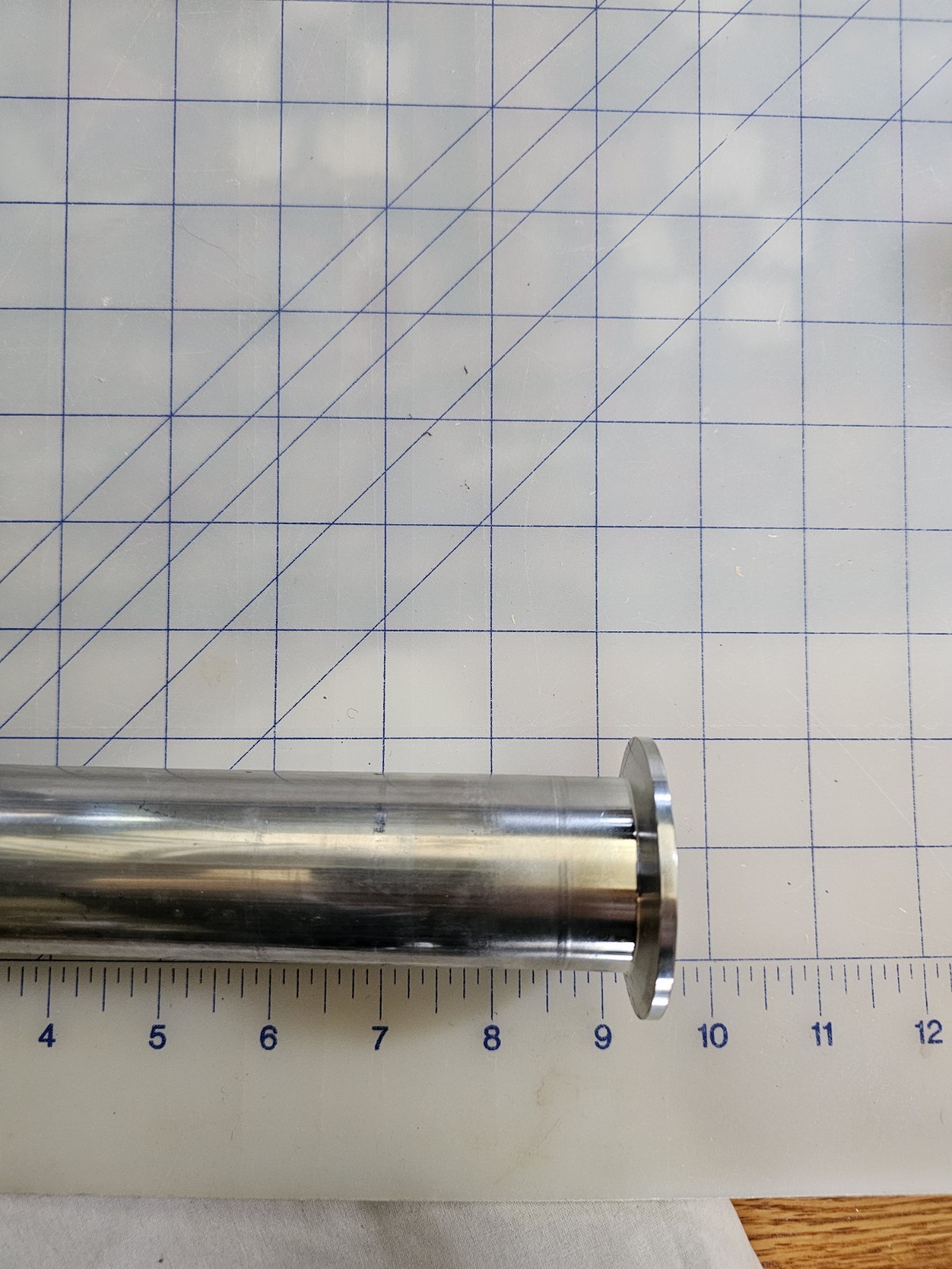 MBRAUN 9-1/4″ x 6-3/4″ 304SS 1-1/2″ Tubing KF40 90 degree Vacuum