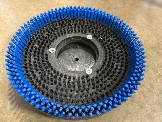 15″ CARPET CLEANING BRUSH, UNKNOWN BRAND, 1D#31