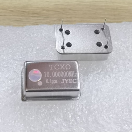 Rectangle High-precision 0.1ppm 3.3V-5V HCMOS DIP14 TCXO Crystal 10MHZ 10.000M