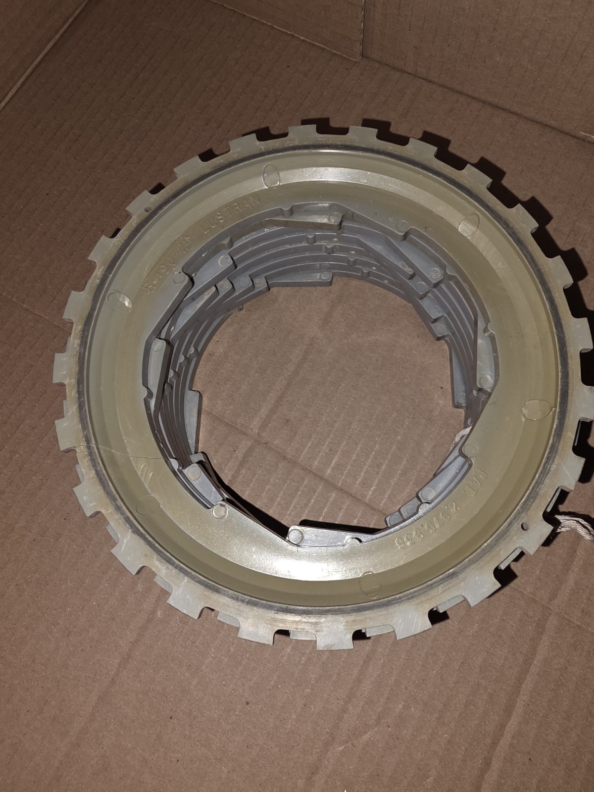John Deere Lustran B-190-24 Planter Plates