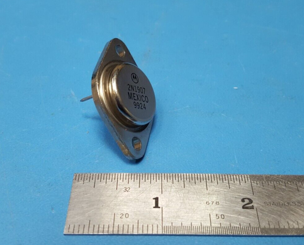 Power Bipolar Transistor, 2N1907, Motorola, TO-3, Metal, 2 Pin