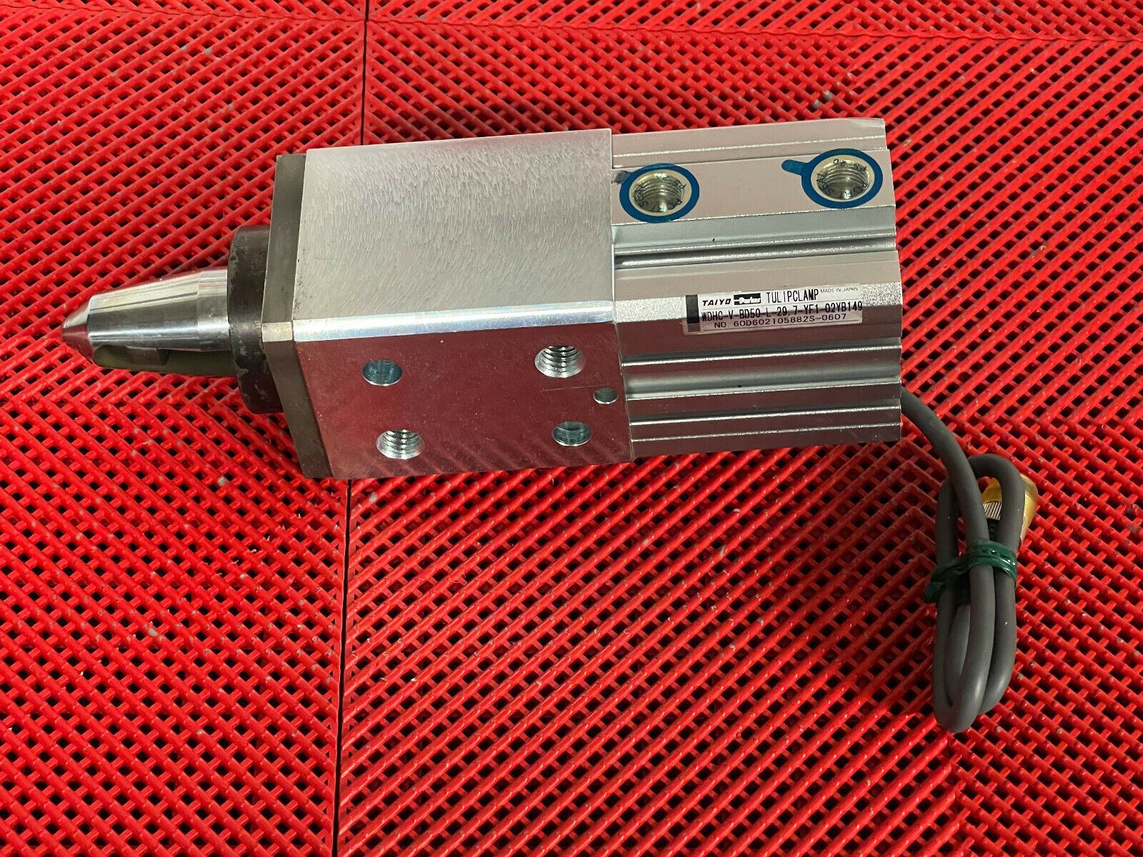 Taiyo Parker WDHC-V-BD50-L-29.7-YF1-02YB149 Tulipclamp
