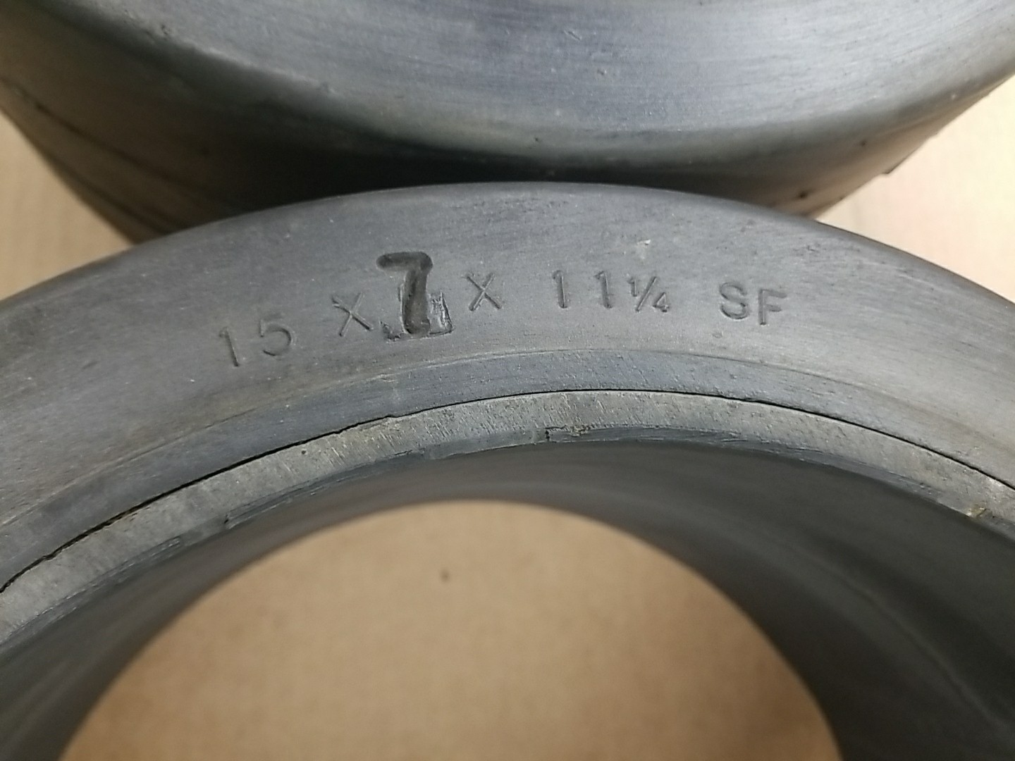 Superior Tire 15 X 7 X 11 1/4 Forklift Tire BRAND NEW PAIR 2 TIRES