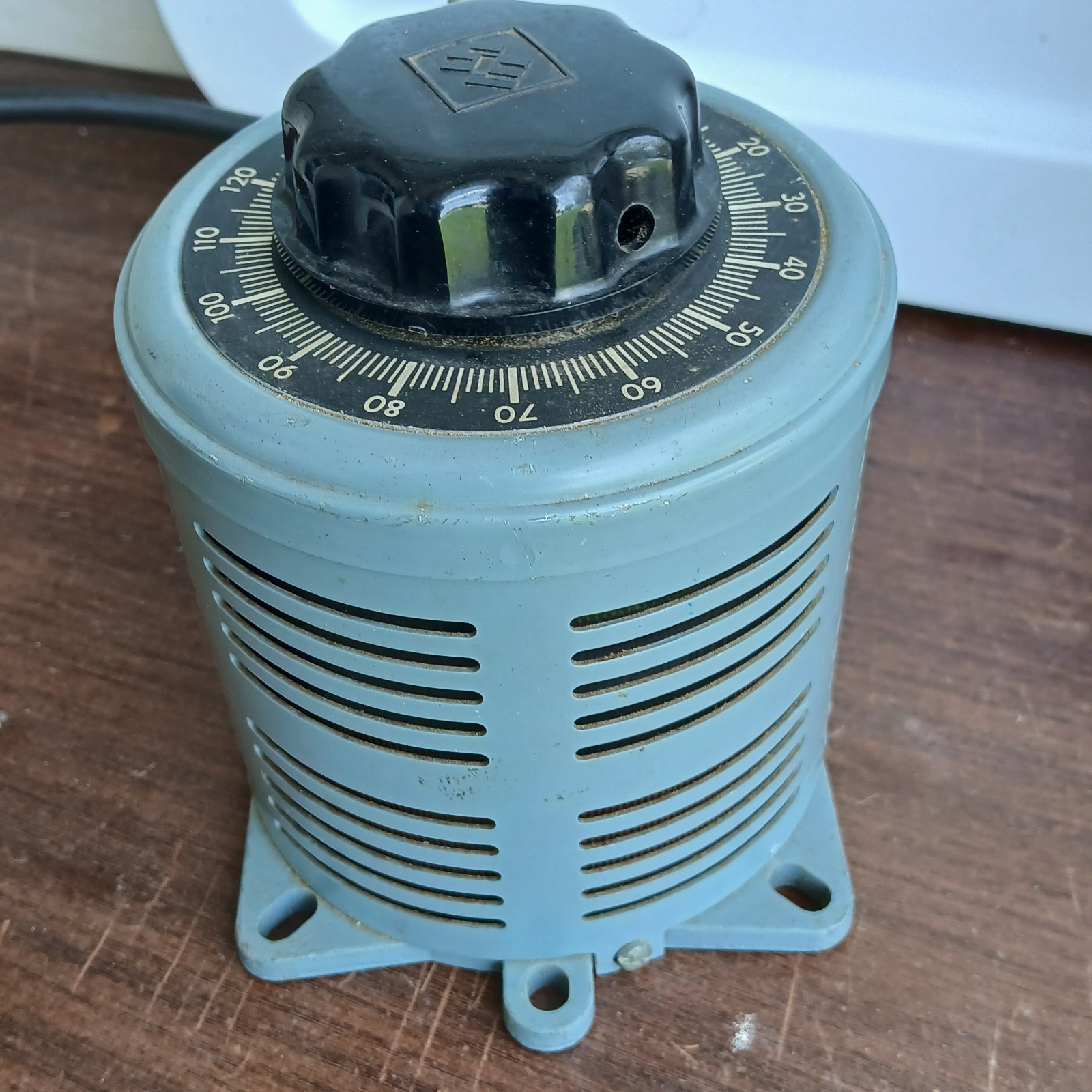 Superior Electric 3PN116B POWERSTAT Variable Autotransformer 0-140V 10A 1400watt