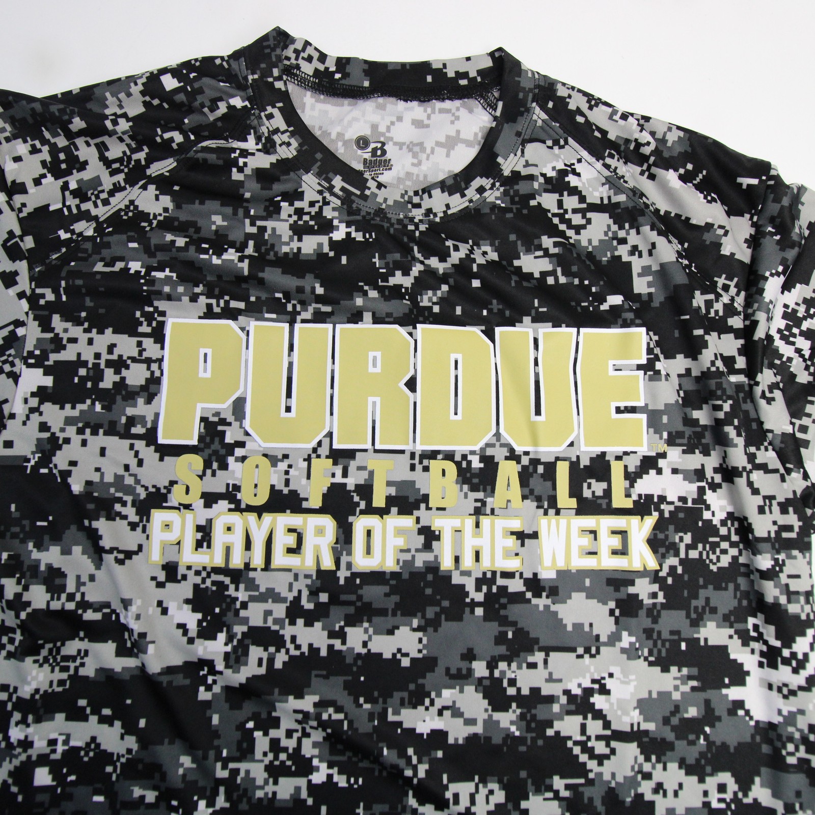 Purdue Boilermakers Badger Short Sleeve Shirt Men’s Gray Used M
