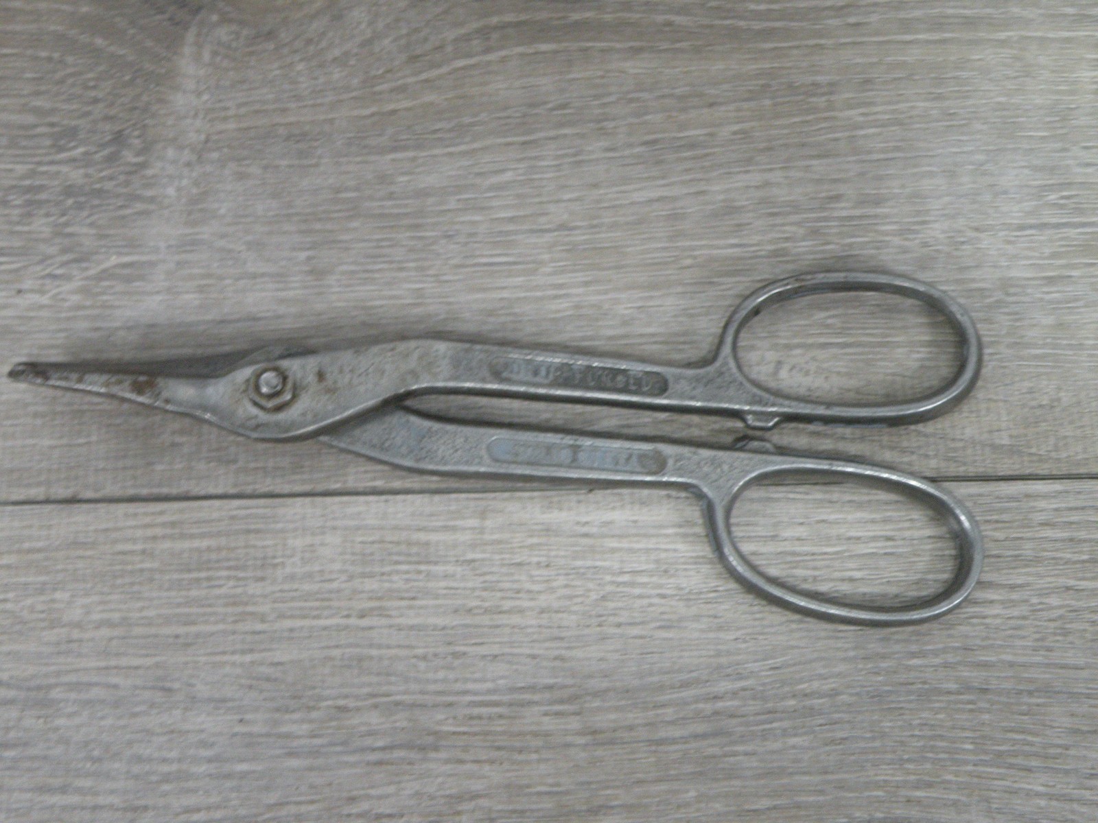 Vintage Wiss V-10 USA Drop Forged Solid Steel Straight Cut Tin Snips Metal
