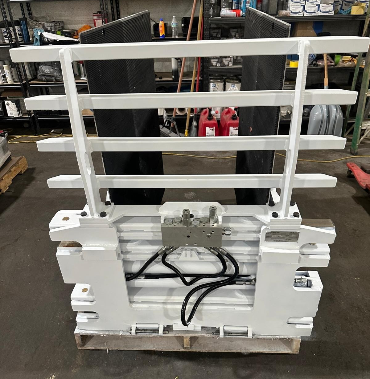 LORON Class 2 Carton Clamp 48″ x 48″ Pads Forklift Attachment 2,000 LB Capacity