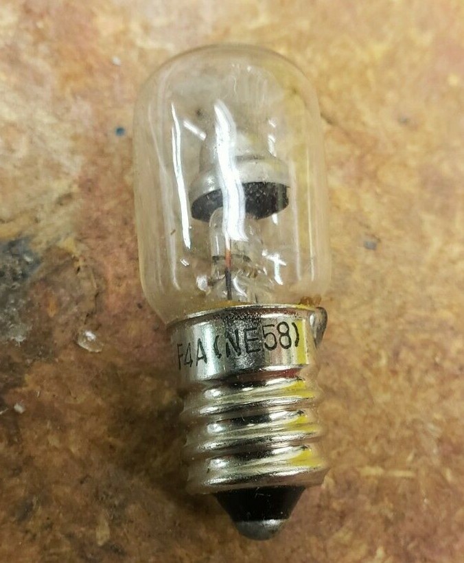 (1) NOS Vintage Unknown Brand NE-58 NE58 F4A Neon Lamp Bulb Aluminum Base