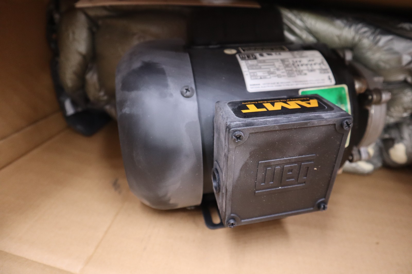 AMT 368A-98 Pump With Weg 1/3 HP Motor (AMT 1626-067) Frame B56J NEW STOCK H1564