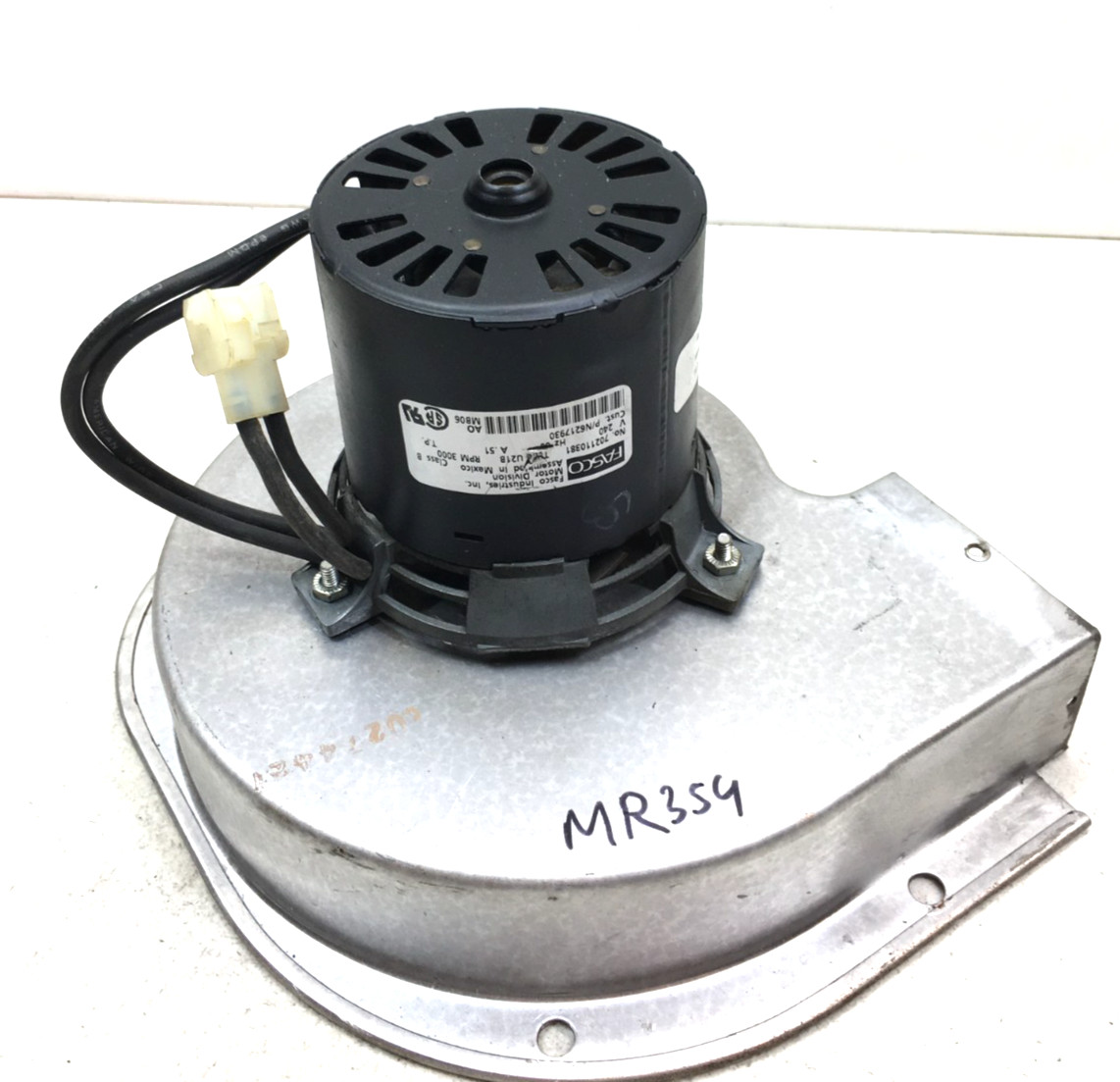 FASCO 702110381 U21B Draft Inducer Blower Motor 621793 240V 3000 RPM used #MR354