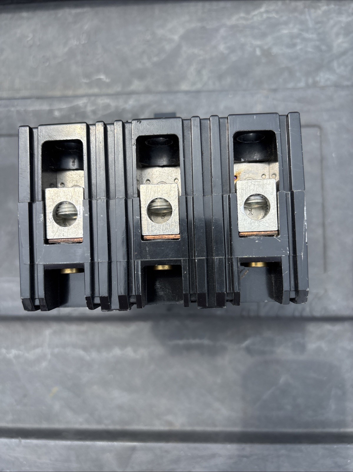 Square D FAL36100 Used 3P 100A 600V Lug To Lug Breaker Excellent Condition