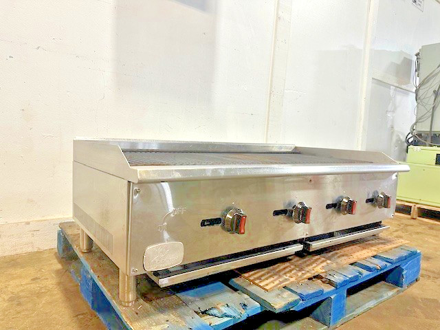 “COOLER DEPOT” H.D COMMERCIAL 47.5″W N Gas Radiant Countertop Charbroiler Grill