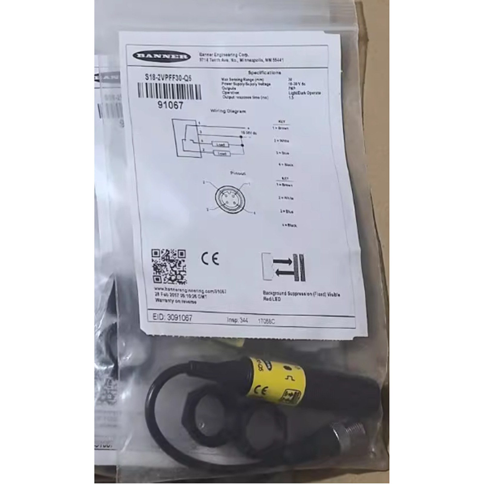 1PC NEW Banner S18-2VPFF30-Q5 photoelectric switch sensor Free ship #YP1