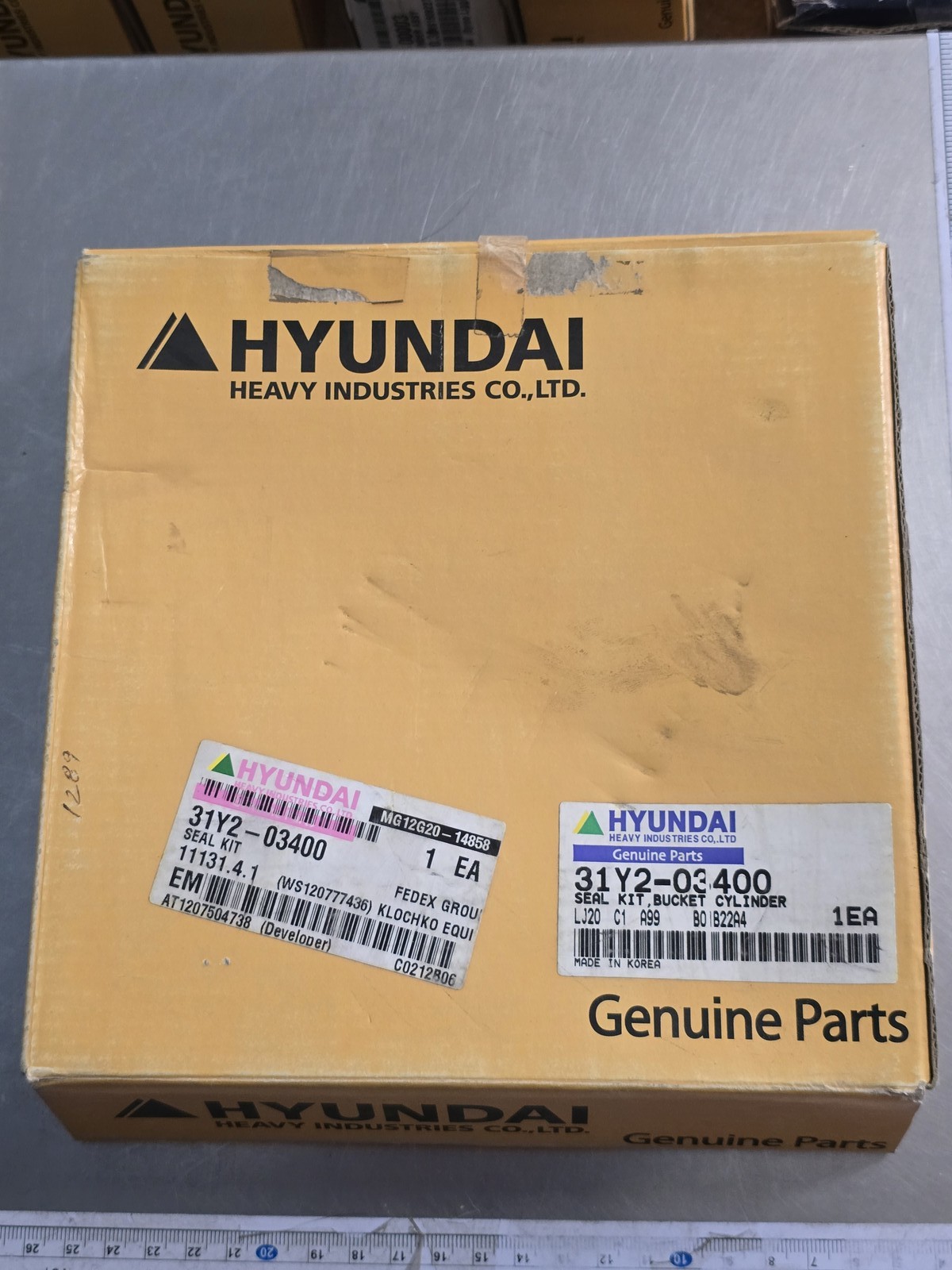 New Genuine HYUNDAI 31Y2-03400 Seal Kit