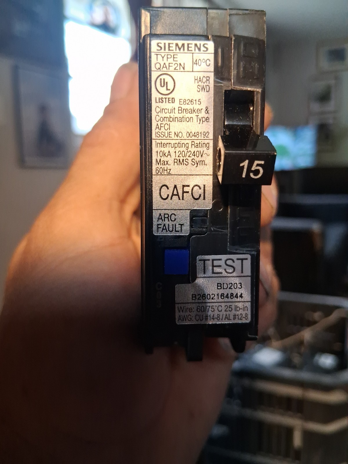 Siemens Plug On Neutral Combination Type Arc Fault 120V Breaker QA115AFCNP QAF2N