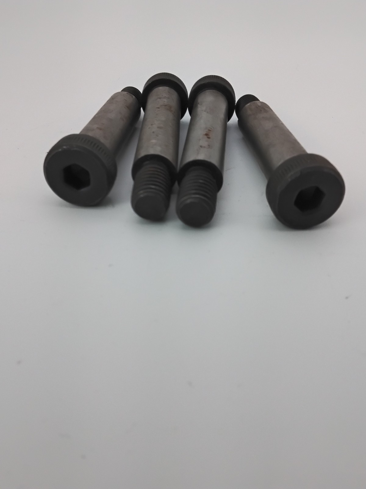 5/8 X 2 1/2″ Hex Socket Head Shoulder Bolt Alloy Steel Plain 1/2-13 UNC THREAD