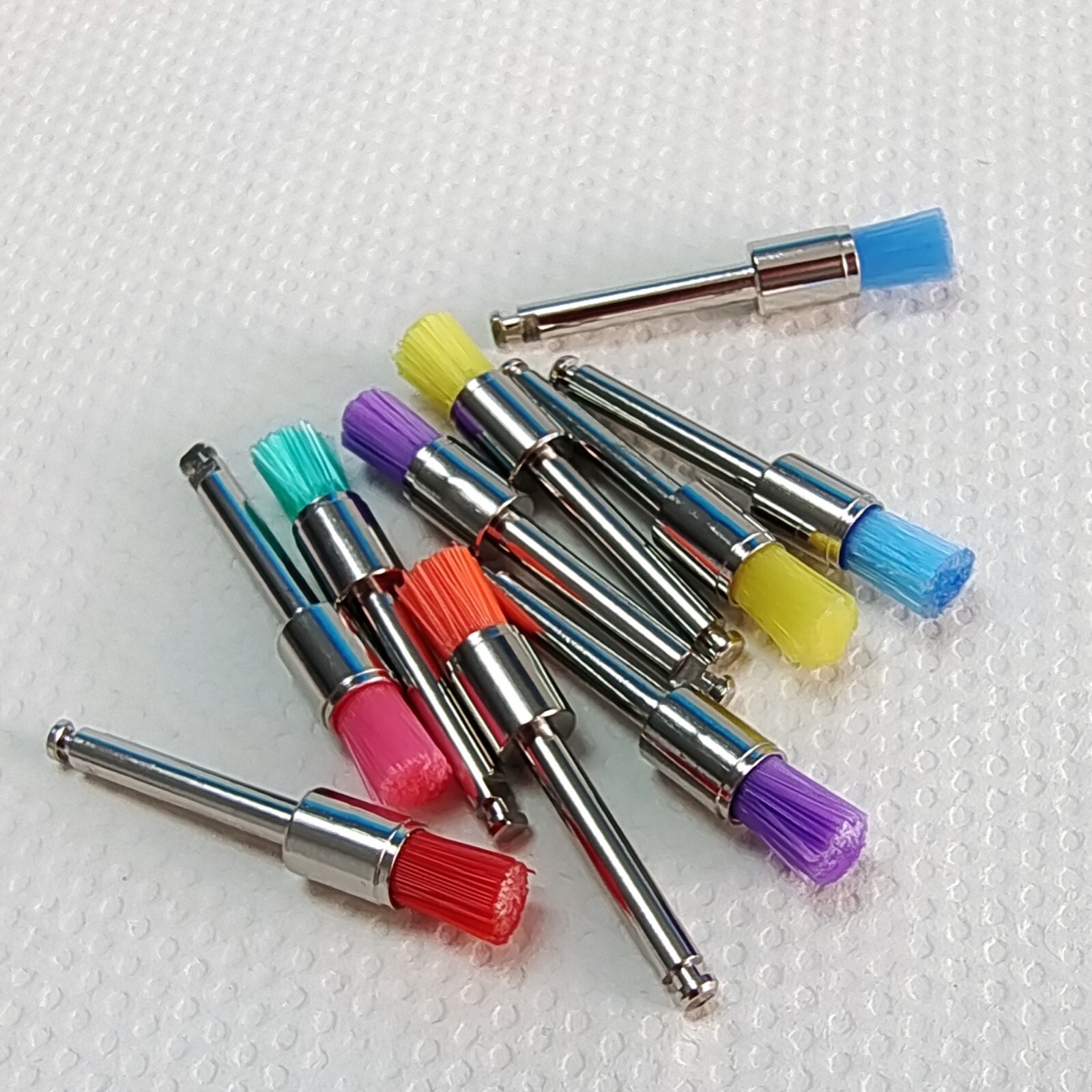 100 Pcs Dental Nylon Polishing Flat Latch Polisher Prophy Brush Disposable