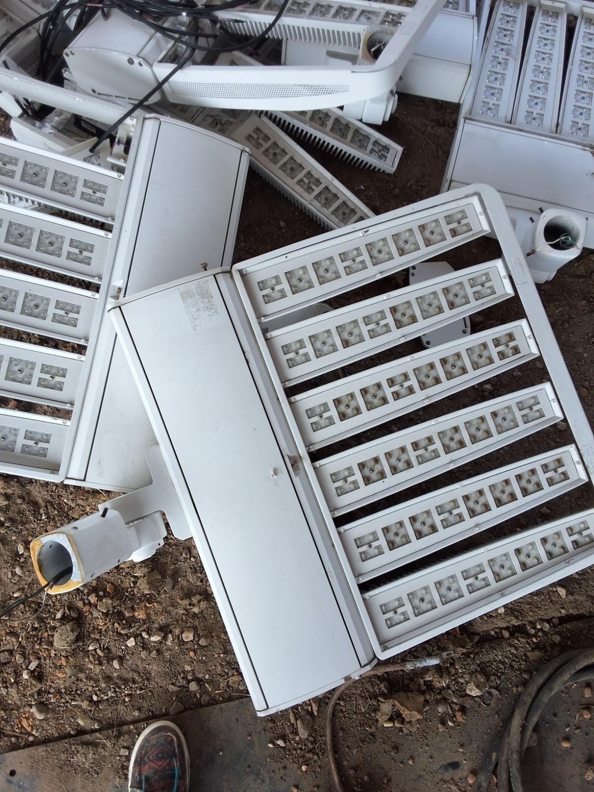 Phoenix LED Lighting 130w Modular Flood 11300 lumens In/outdoor, marine grade