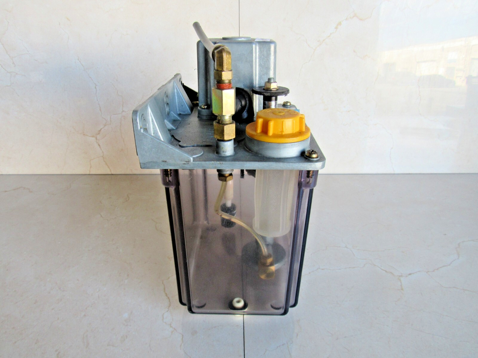 Lube Corp. Model: MMXL-III , MMXLIII 5.5CC/30min Lot # 3490 Listed by Greg