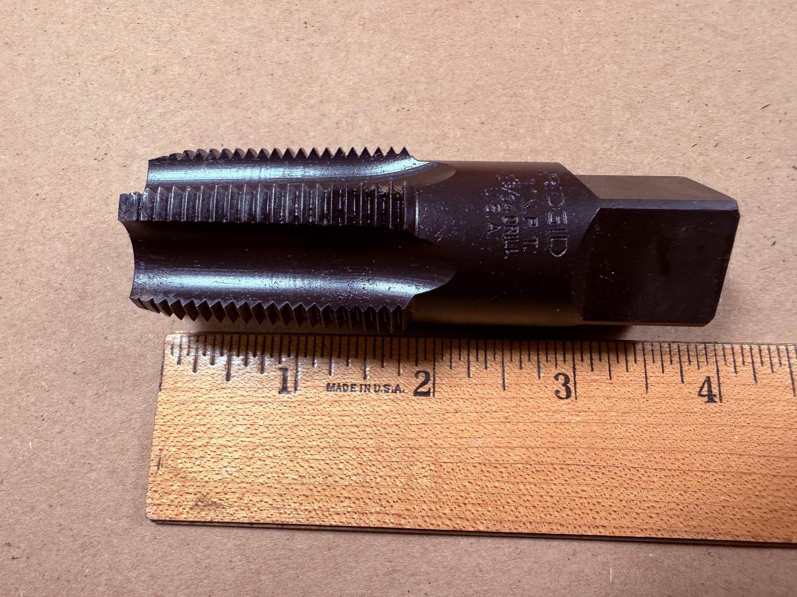 RIDGID 35840 E5117 1″ NPT x 1-9/64″ x 11-1/2″TPI CARBON STEEL PIPE TAP