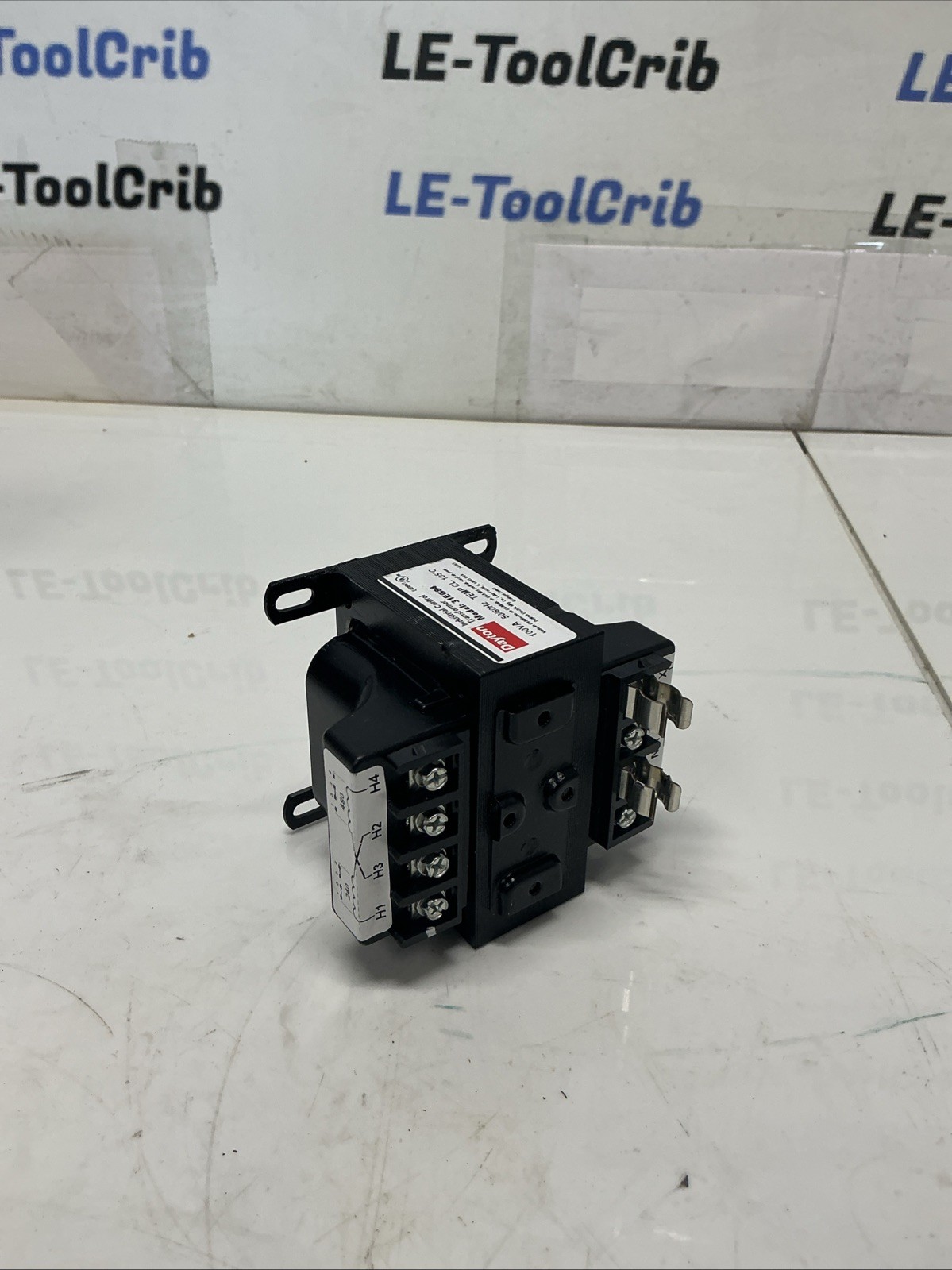 Dayton industrial control transformer 31EG84 Y-747
