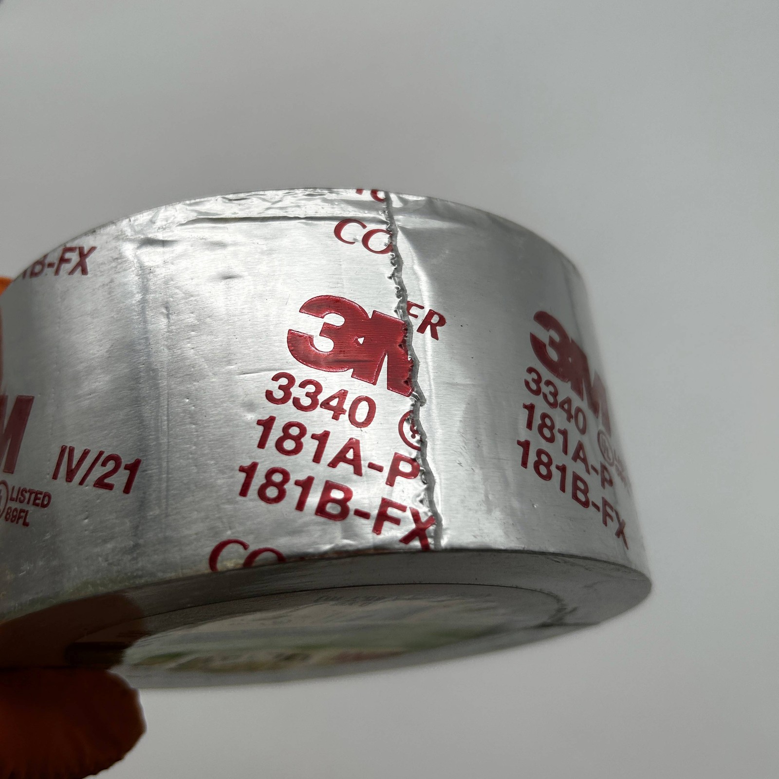 3M Aluminum Foil Tape 3340 2.5″ x 50 yd 4.0 mil Silver HVAC Sealing and Patching