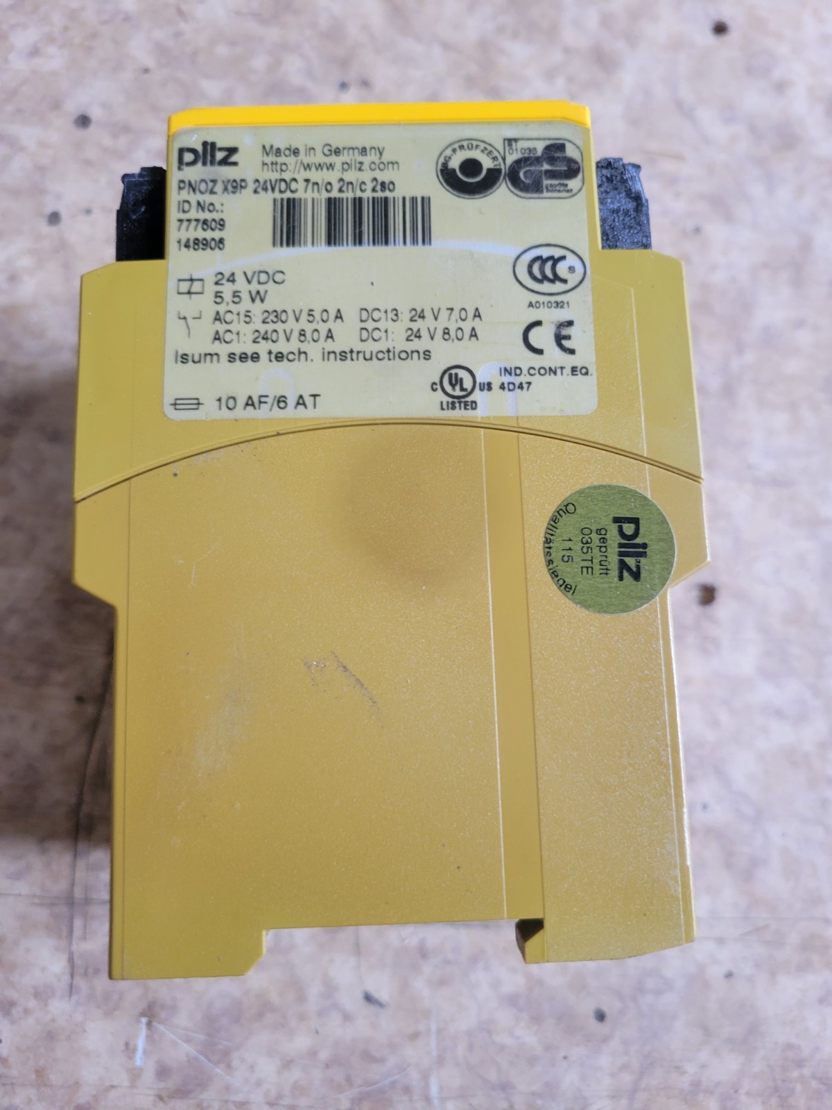 PILZ SAFETY RELAY PNOZ X9P 7N/O 2N/C 2SO 777609 24VDC 5.5W WATTS USED Tested