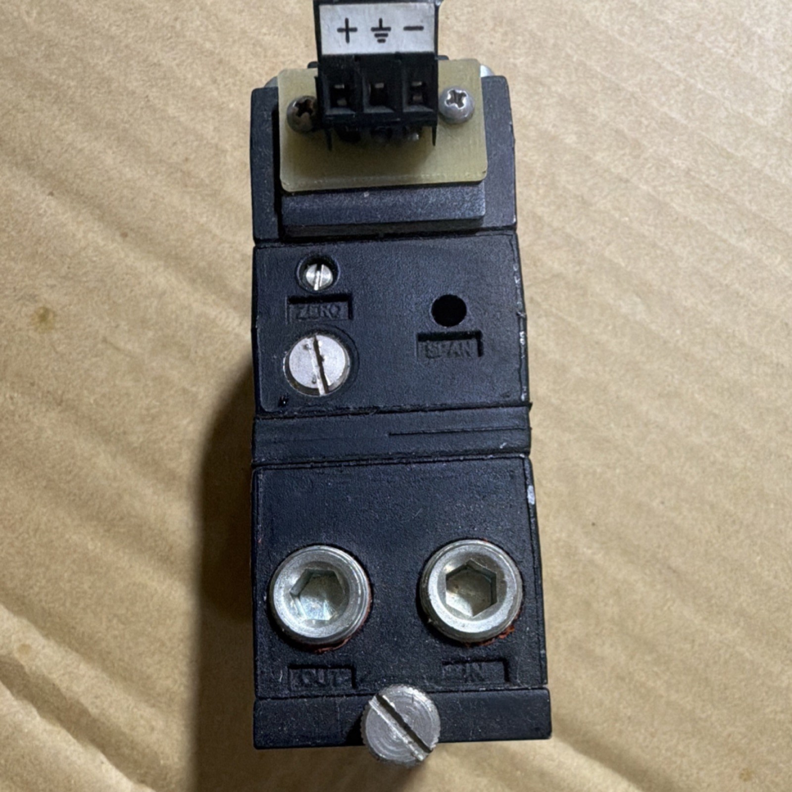 Fairchild TT6000-401 Electro-Pneumatic Transducer 4-20mA 3-15 PSIG 20-120 PSIG