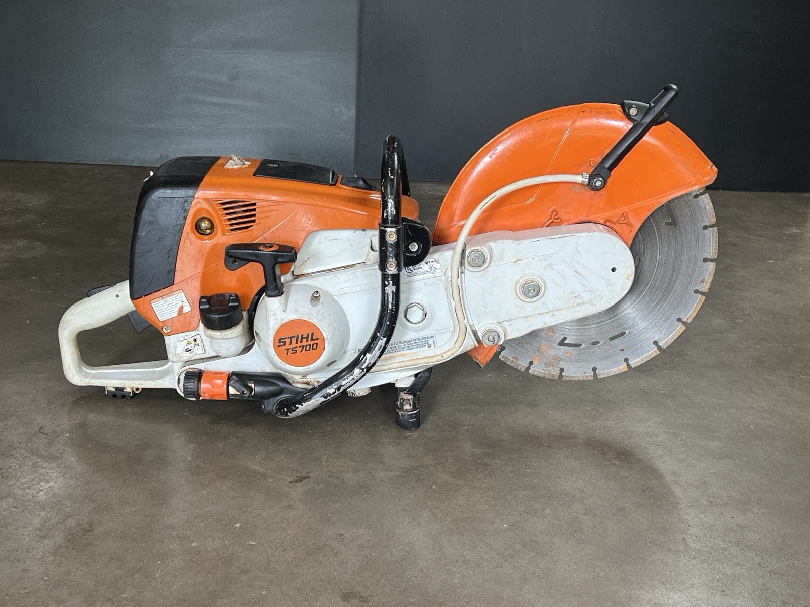 STIHL TS700 Concrete Cut Off Saw STARTS/RUNS STRONG 99cc Gas 14″ Diamond Blade💎