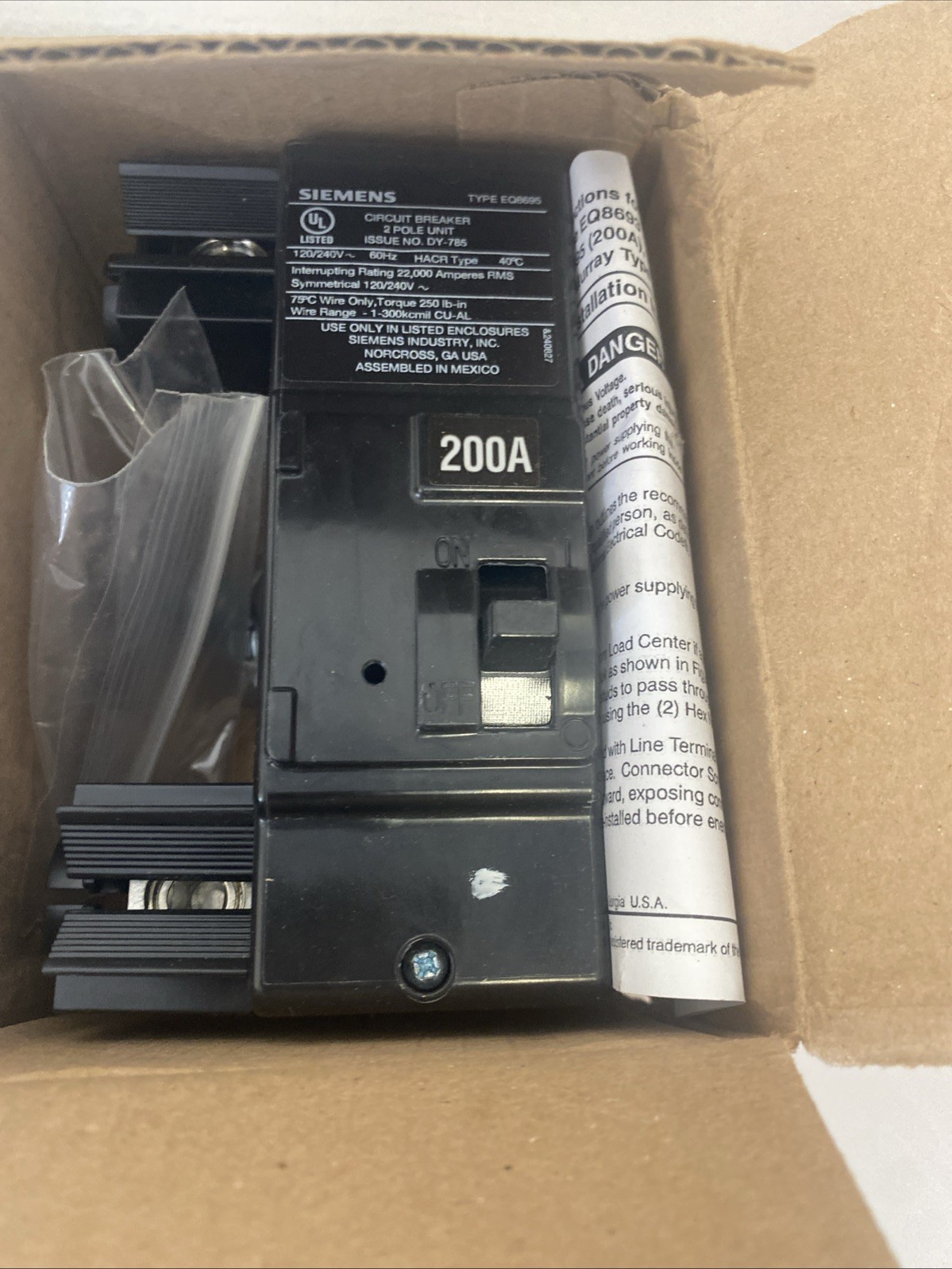 NEW Siemens MBK200A Main Circuit Breaker 200A 2-Pole 120/240v AC Type EQ8695