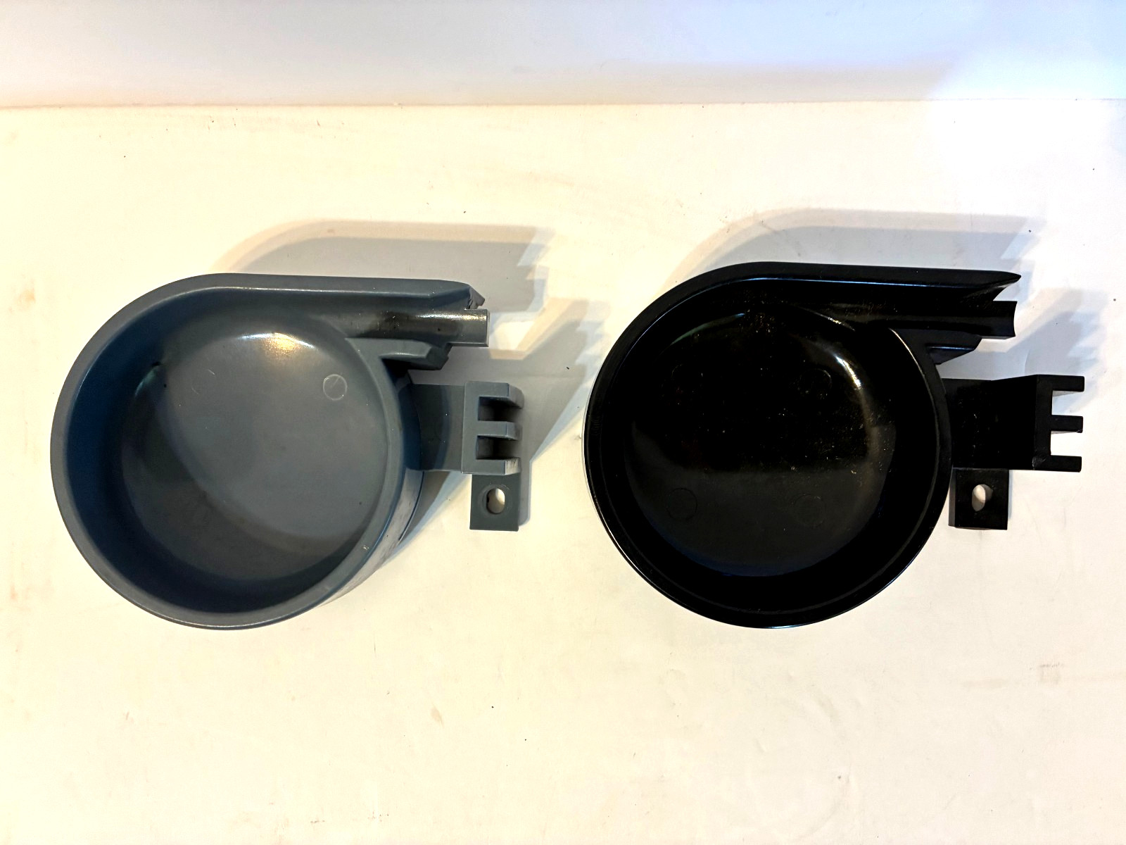 (2) Telequip Right Coin Cups for Transact 2+CE Coin Dispensers- NEW (# 310-381R)