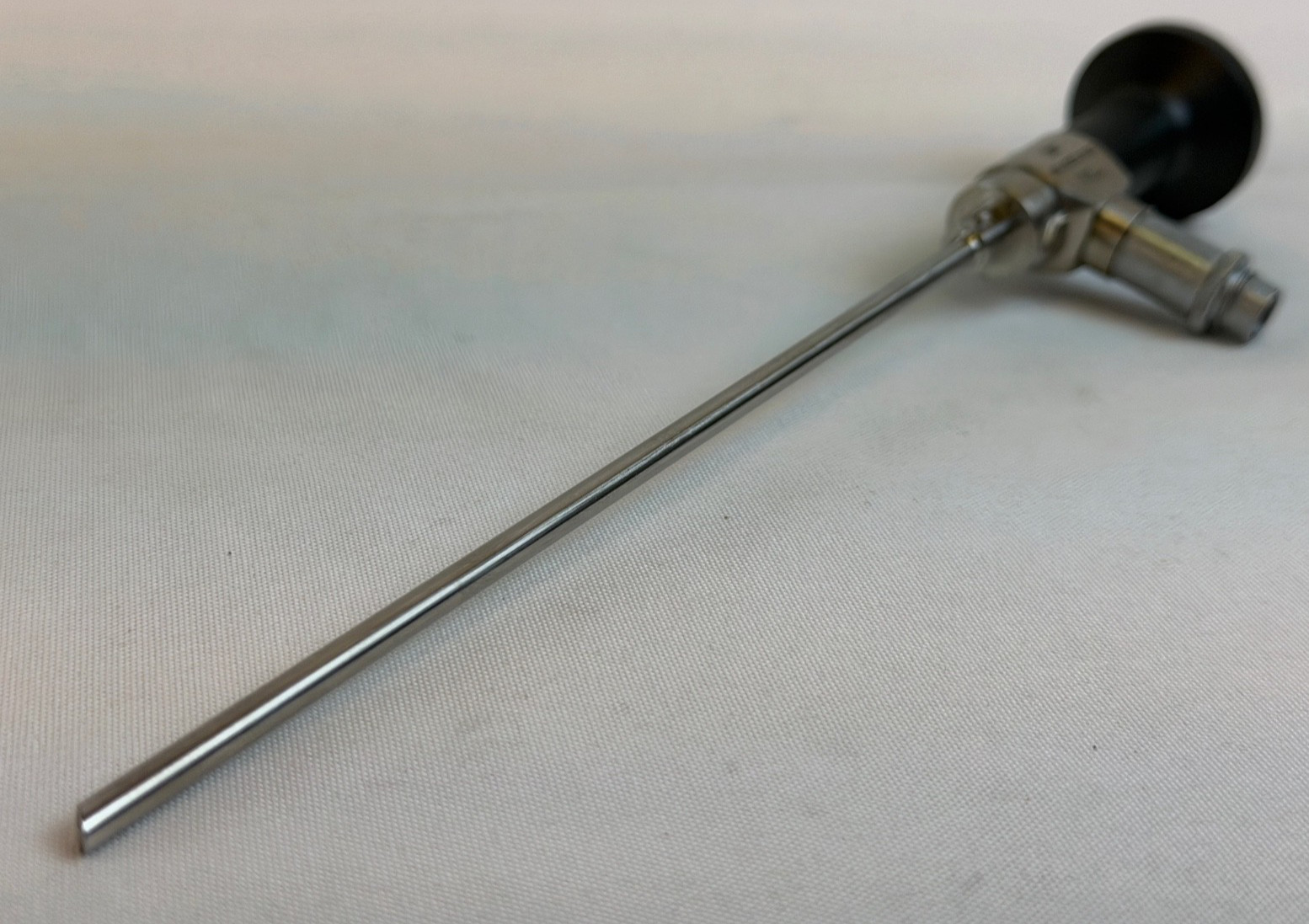 Arthrex AR-3350-4030 4mm x 30º x 156mm HD Synergy Autoclavable Arthroscope