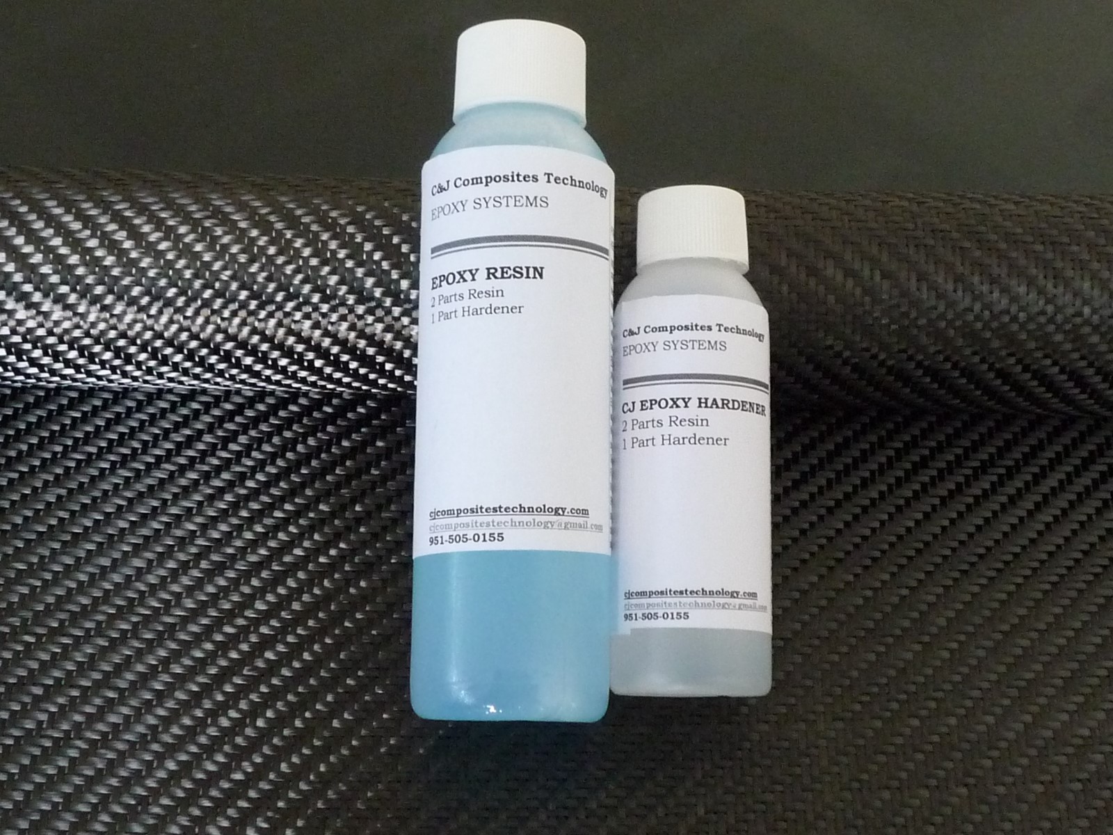 Genuine 2×2 Twill Carbon Fiber Epoxy Resin Kit – 6″ x 36″ material