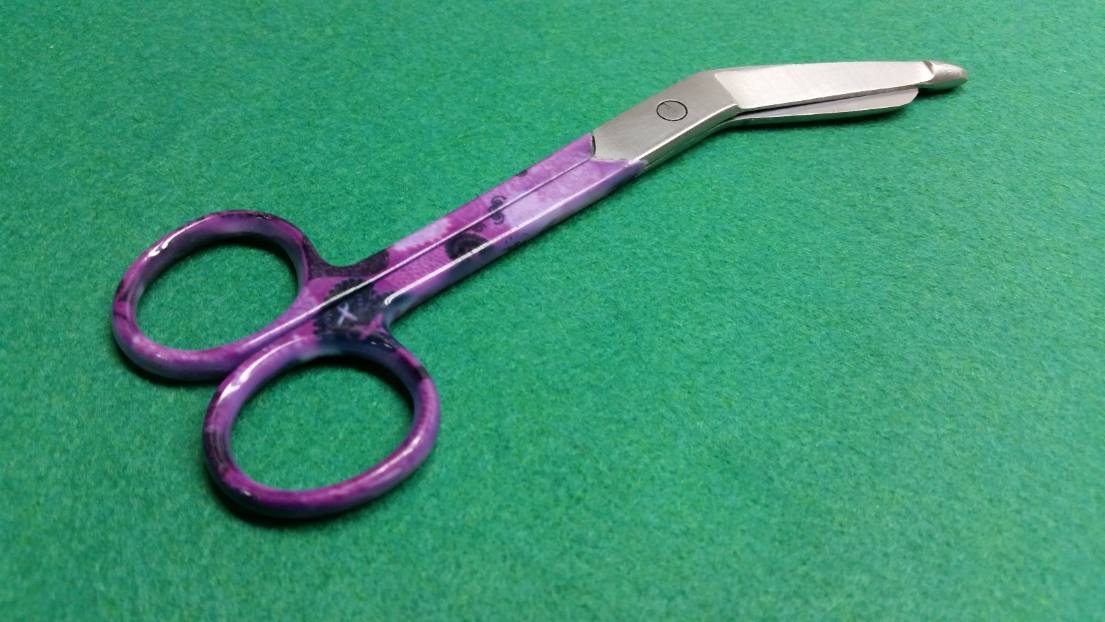 5 O.R LISTER BANDAGE SCISSORS 5.5” COLORMED PURPLE BLACK SURGICAL INSTRUMENTS
