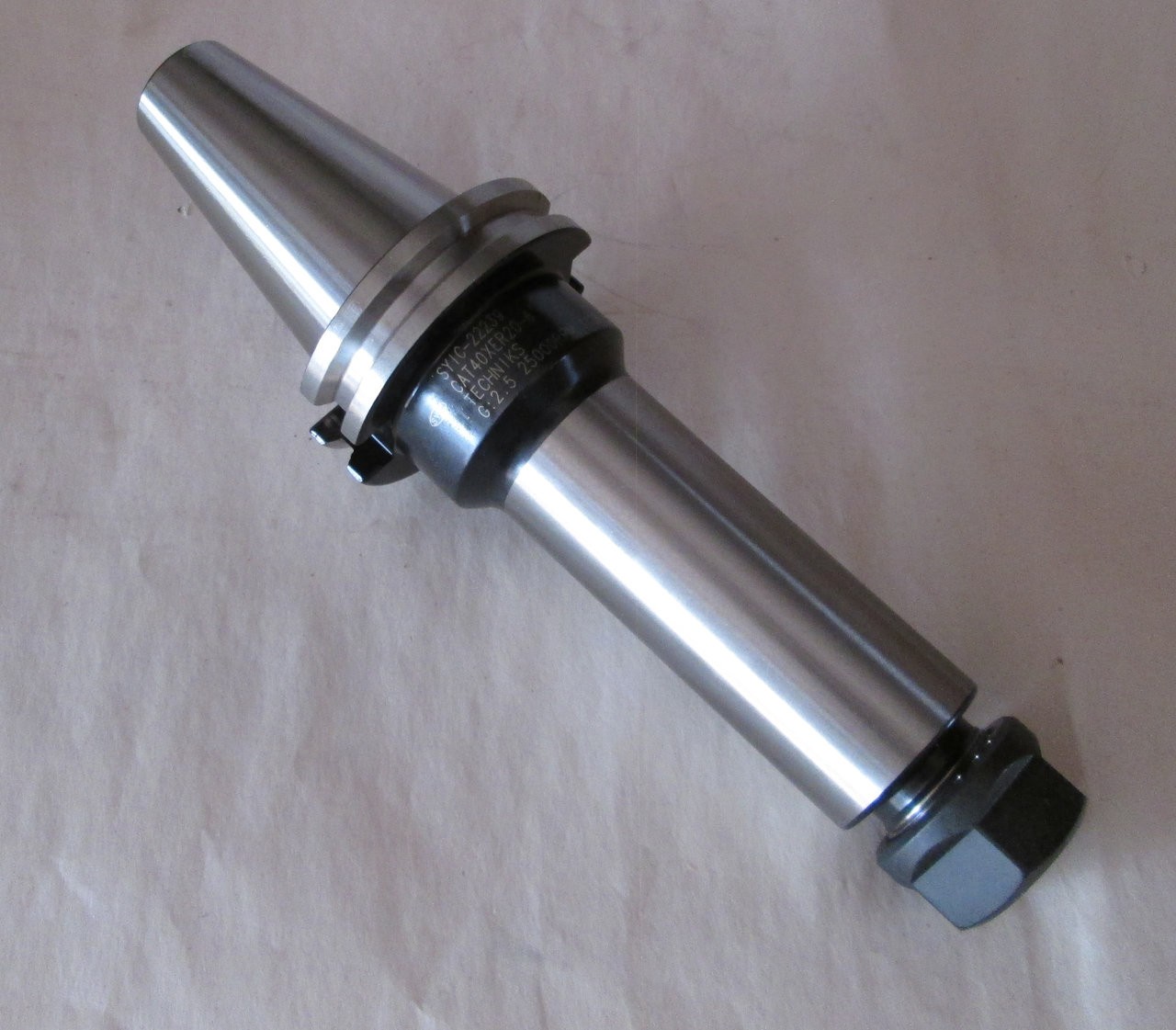 Genuine Techniks CAT40 ER20 Collet Chuck 25000 RPM CAT40ER20-6″ 22239