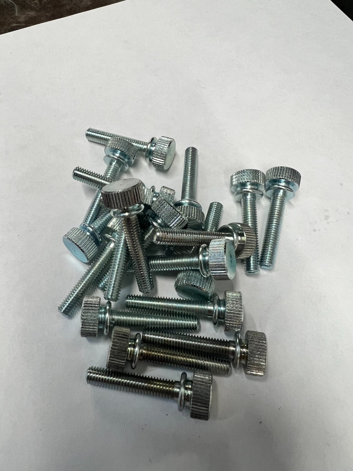 Knurled Thumb Screw Plated Steel 10-32 Thread 1 inch – 20 Pieces 7111-10S-12