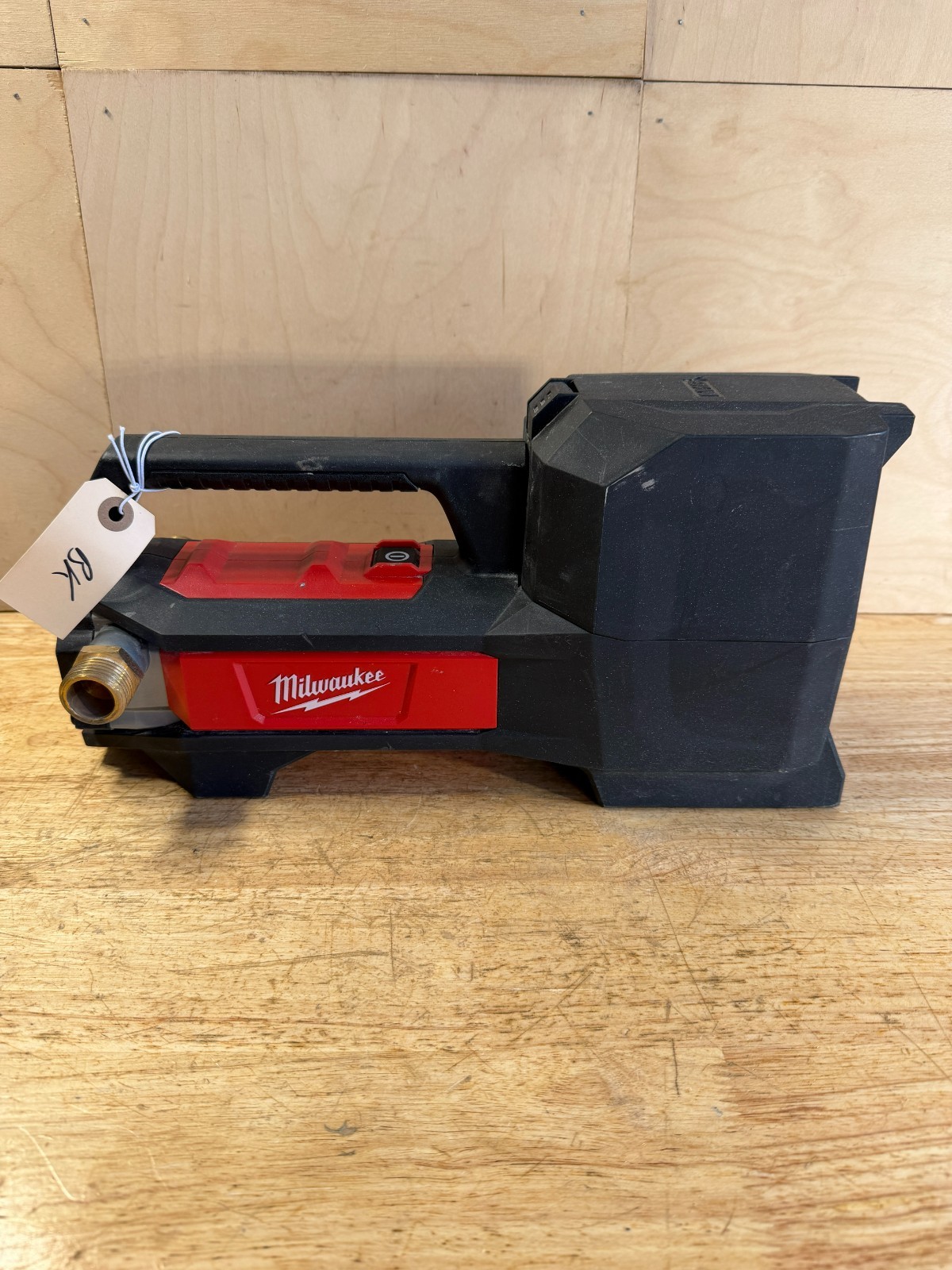 Milwaukee 2771-20 M18 FUEL 18V Water Transfer Pump (FOR PARTS OR REPAIR)