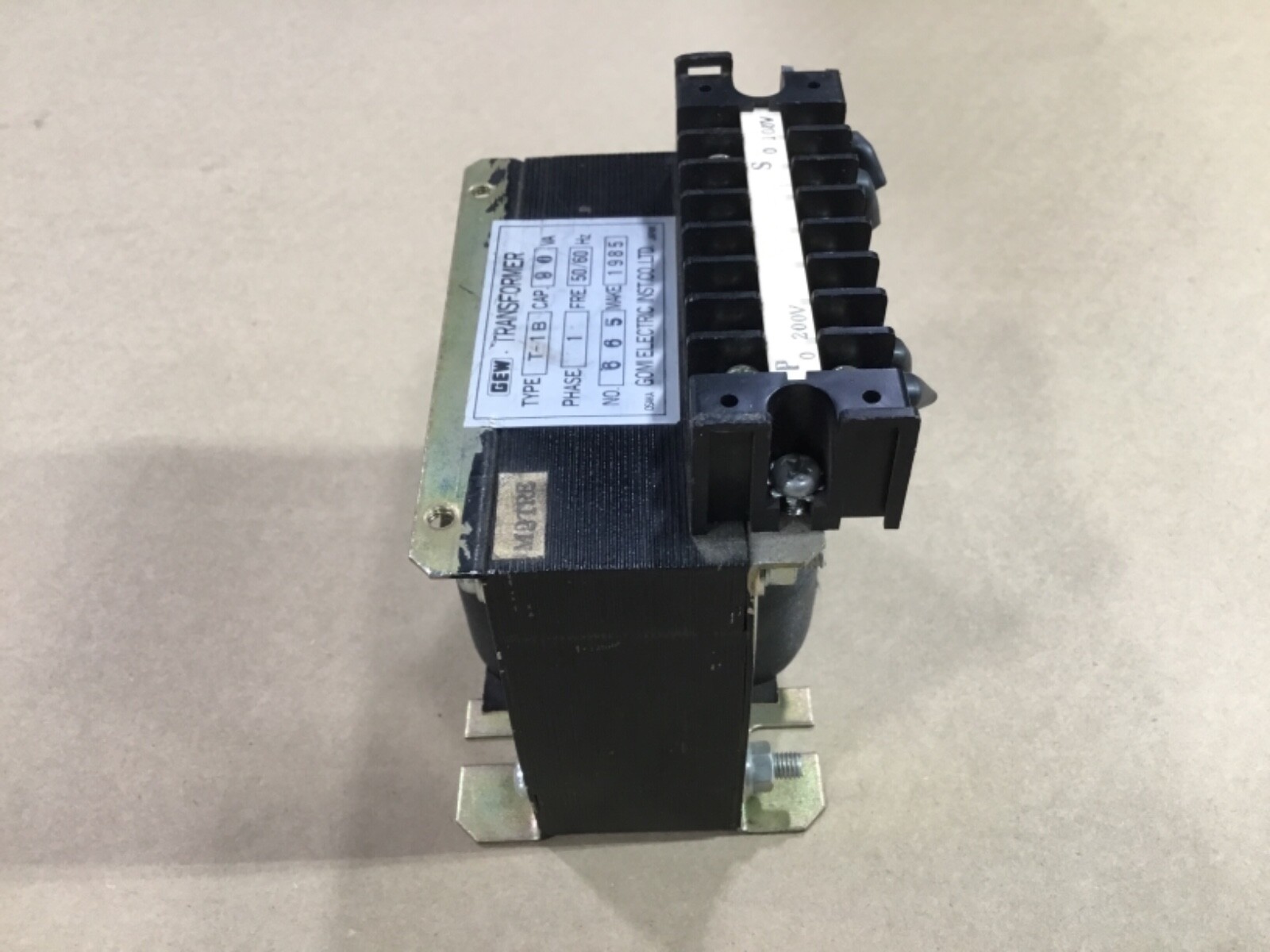 Gomi Electric GEW T-1B Transformer 1 Phase 90VA Single 90 VA #3024DK A4PR2